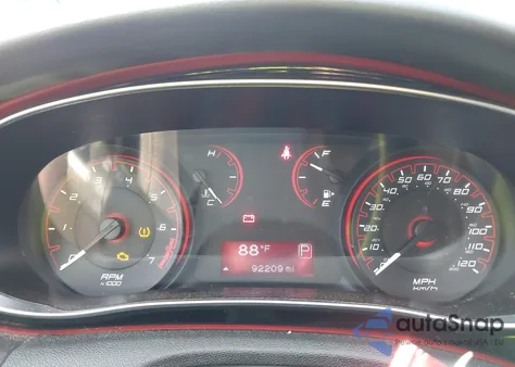 2016 Dodge Dart Sxt z USA, uszkodzony, nr VIN 1C3CDFBB4GD750379